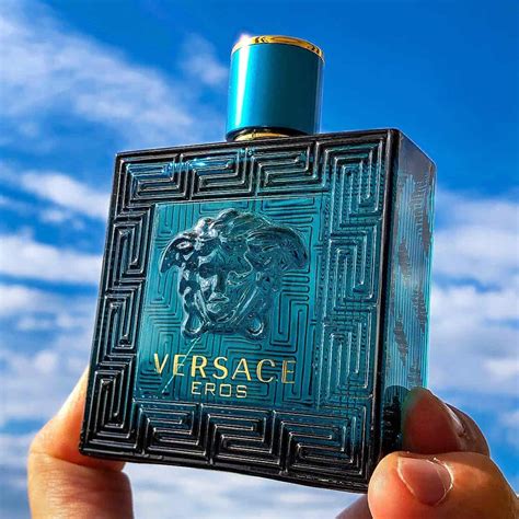 versace eros projection